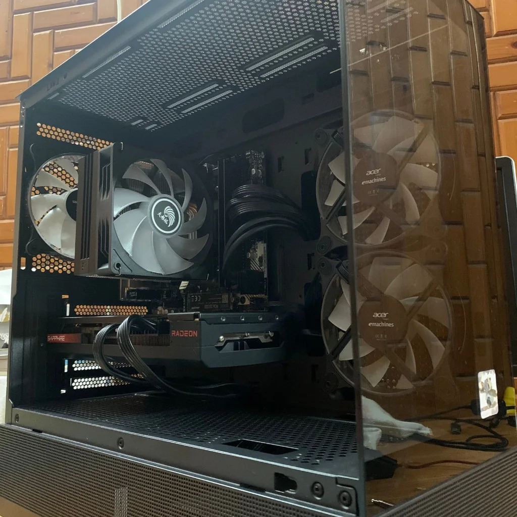 Esports Competitive Custom PC Interior Layout