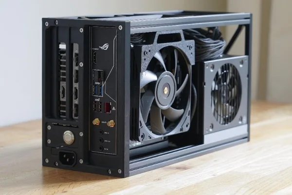 Compact SFF Showcase Open ITX 3/4 Perspective View