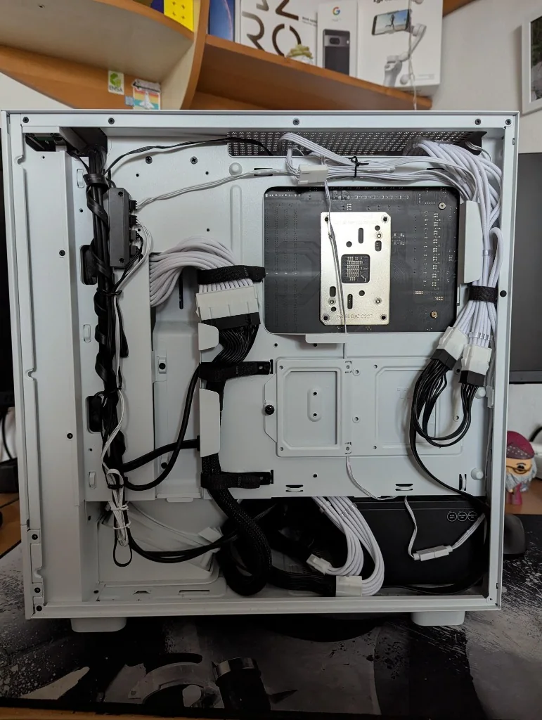 Rear Cable Management and Routing Tidy After Service